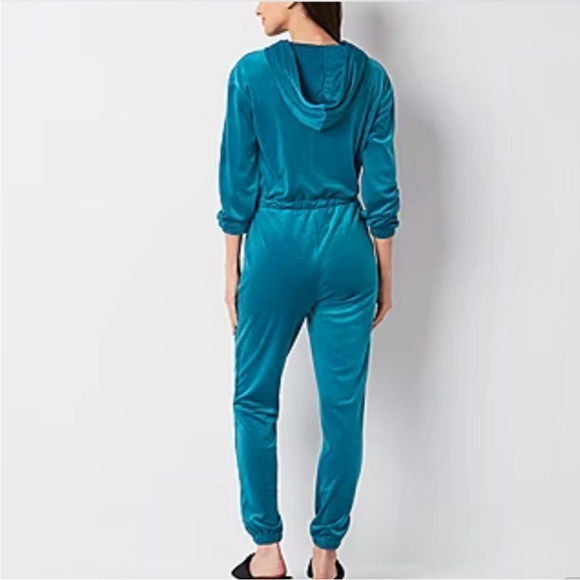 Juicy Couture Teal Velour Hoodie Jumpsuit - Picture 2 of 10